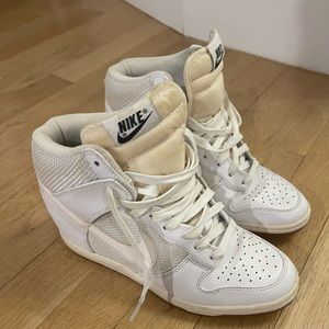 Nike sky high wedge sneakers